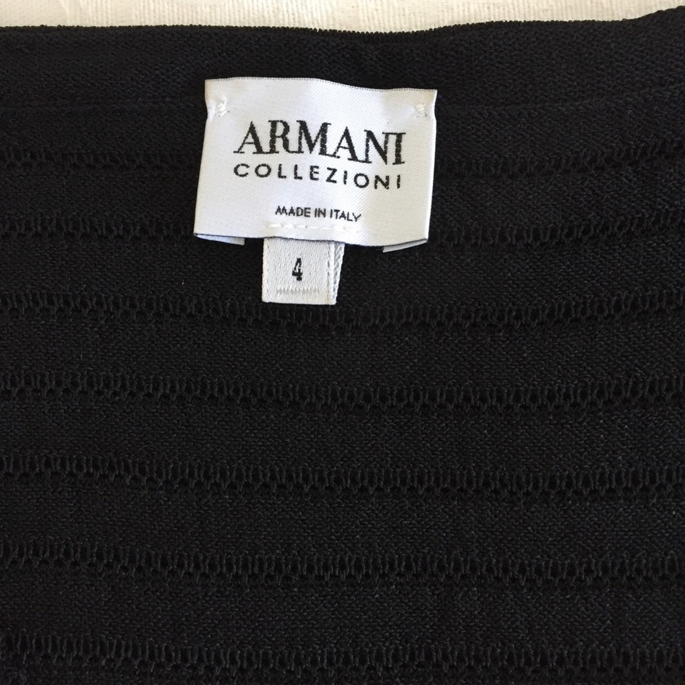 Amani collection black pleated v neck sweater - Picture 7 of 9